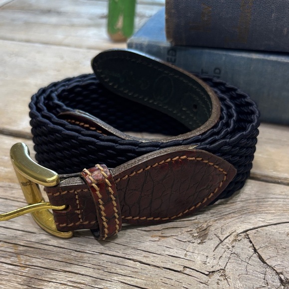 Bobby Jones Textured  Leather-Woven Belt Stretches Men’s Sz-40”L Navy/Brown EUC - Picture 1 of 9